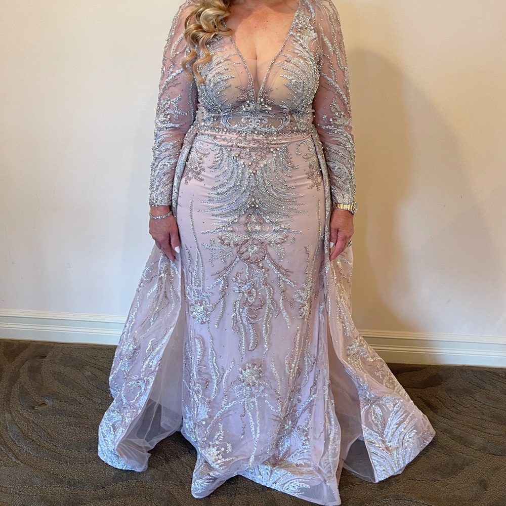 Beautiful embellished light pink/mauve/silver gown